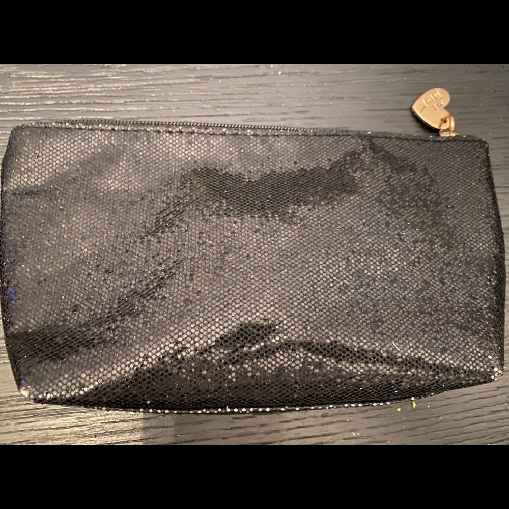 Betsy Johnson Pouch - Picture 4 of 5